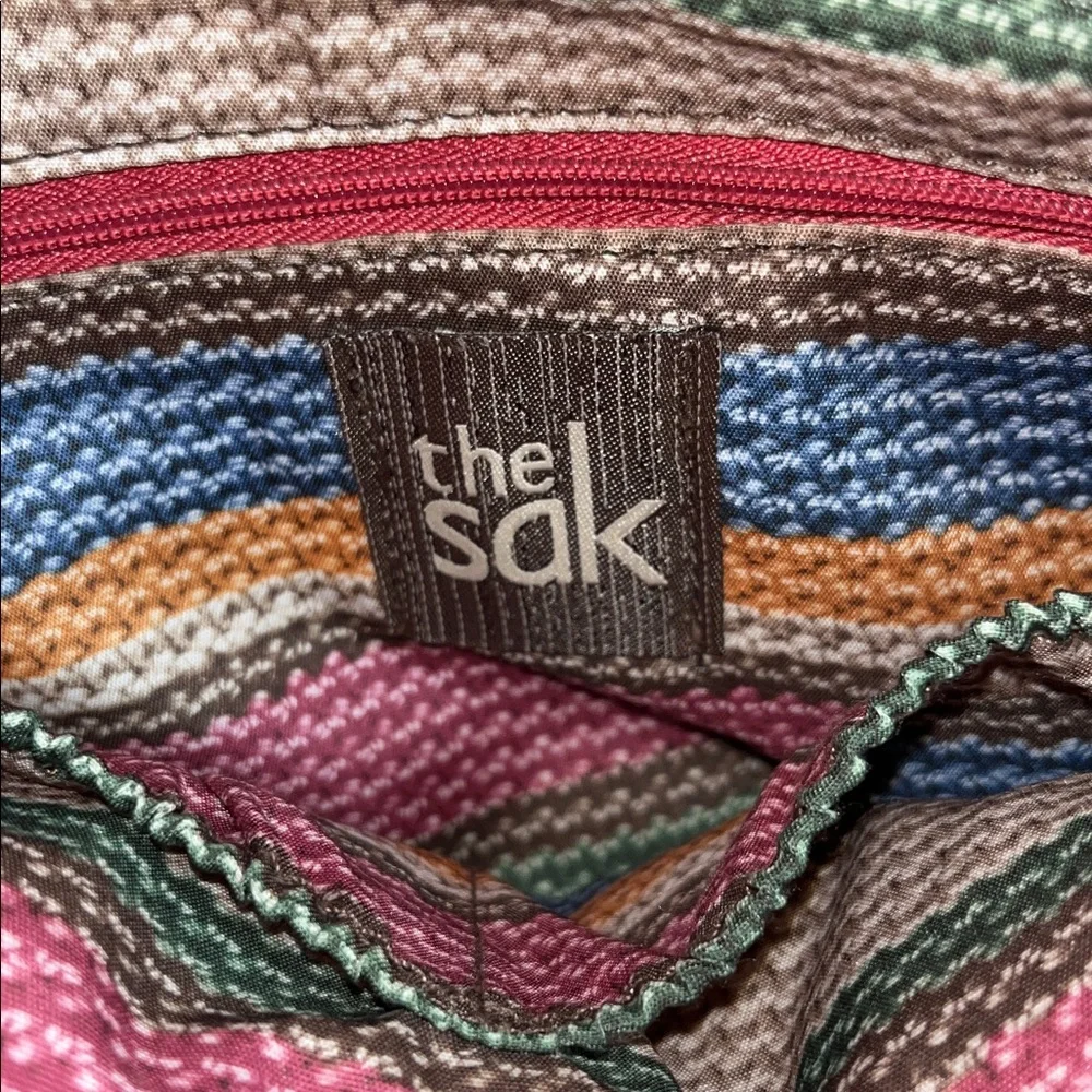 The Sak Pink Pleated Red Leather Shoulder‎ Bag GUC